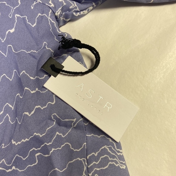 ASTR The Label Draped Bow Back Crop Top Purple Size XS NWT - Picture 7 of 7